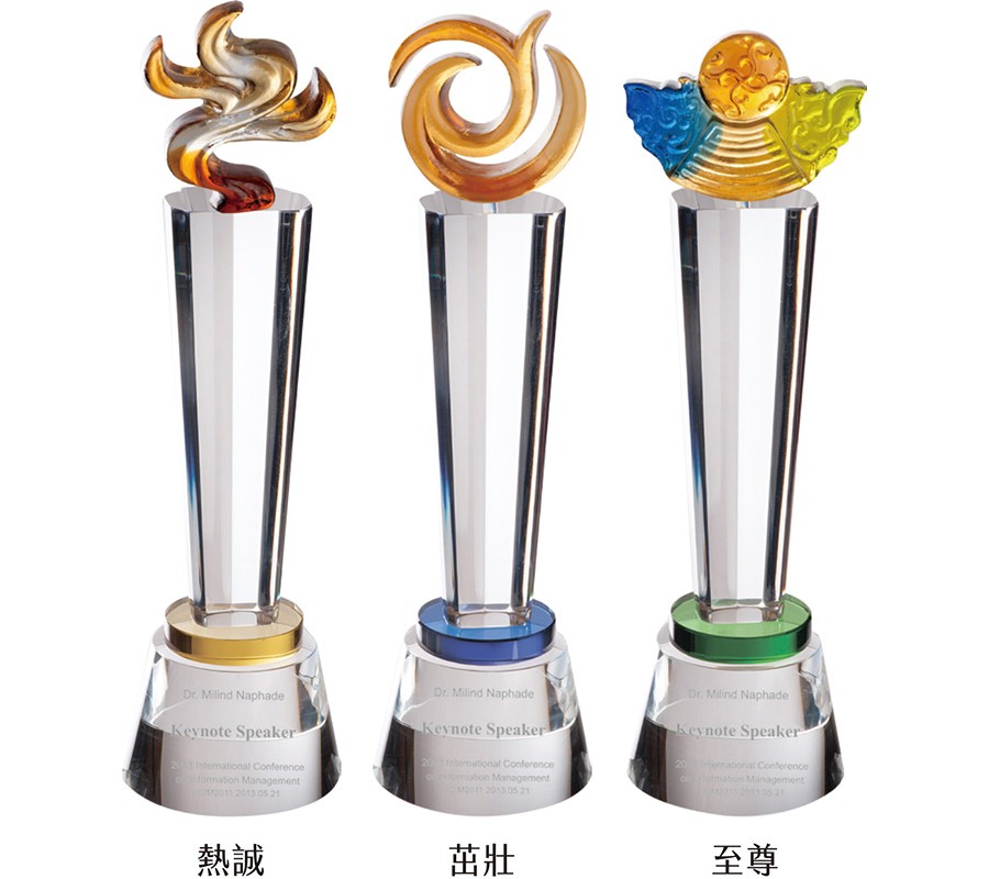 WS-11026脫臘琉璃配件多切面柱身水晶圓座水晶琉璃獎杯